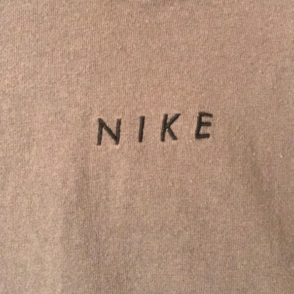 Vintage Nike V-neck - Picture 2 of 4